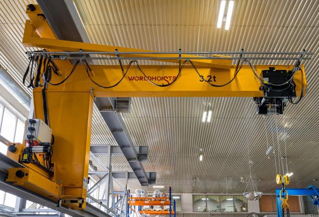 Консольные краны настенные передвижные грузоподъемностью от 1 до 10 тонн