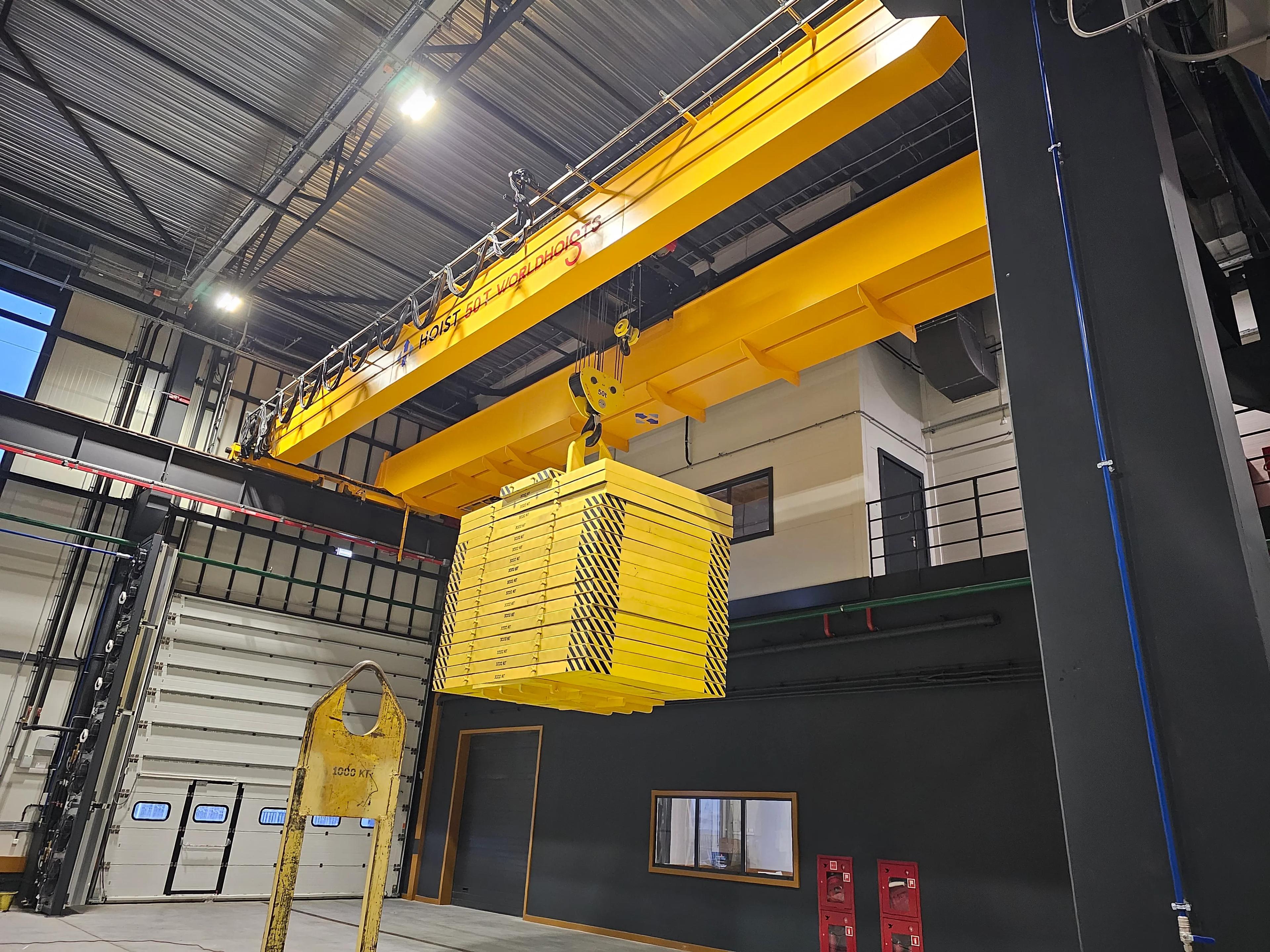 Сданы 2 мостовых крана для завода «Энкор» - производителя высокотехнологичного электротехнического оборудования