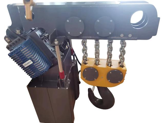 Цепные электрические тали DELIC в наличии на складе