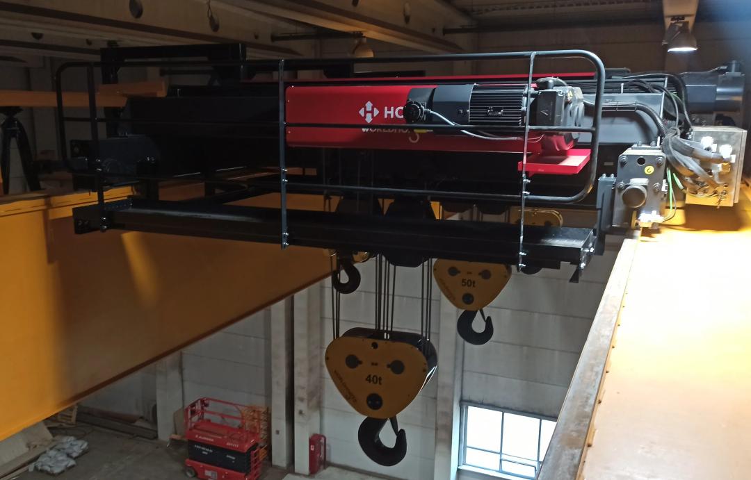 Мостовой кран 80т с 3 грузовыми тележками для предприятия бумагоделательной промышленности ООО «ГЕОПАК»